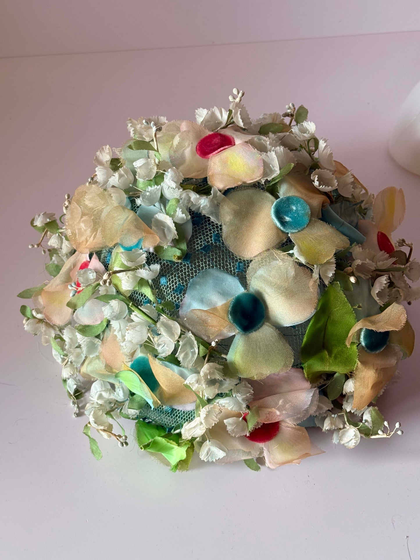 1960s Christian Dior Chapeaux Floral Veil Hat – Pastel Silk Flower Couture Headpiece – Garden Party Bridal Hat – Paris New York Designer Millinery