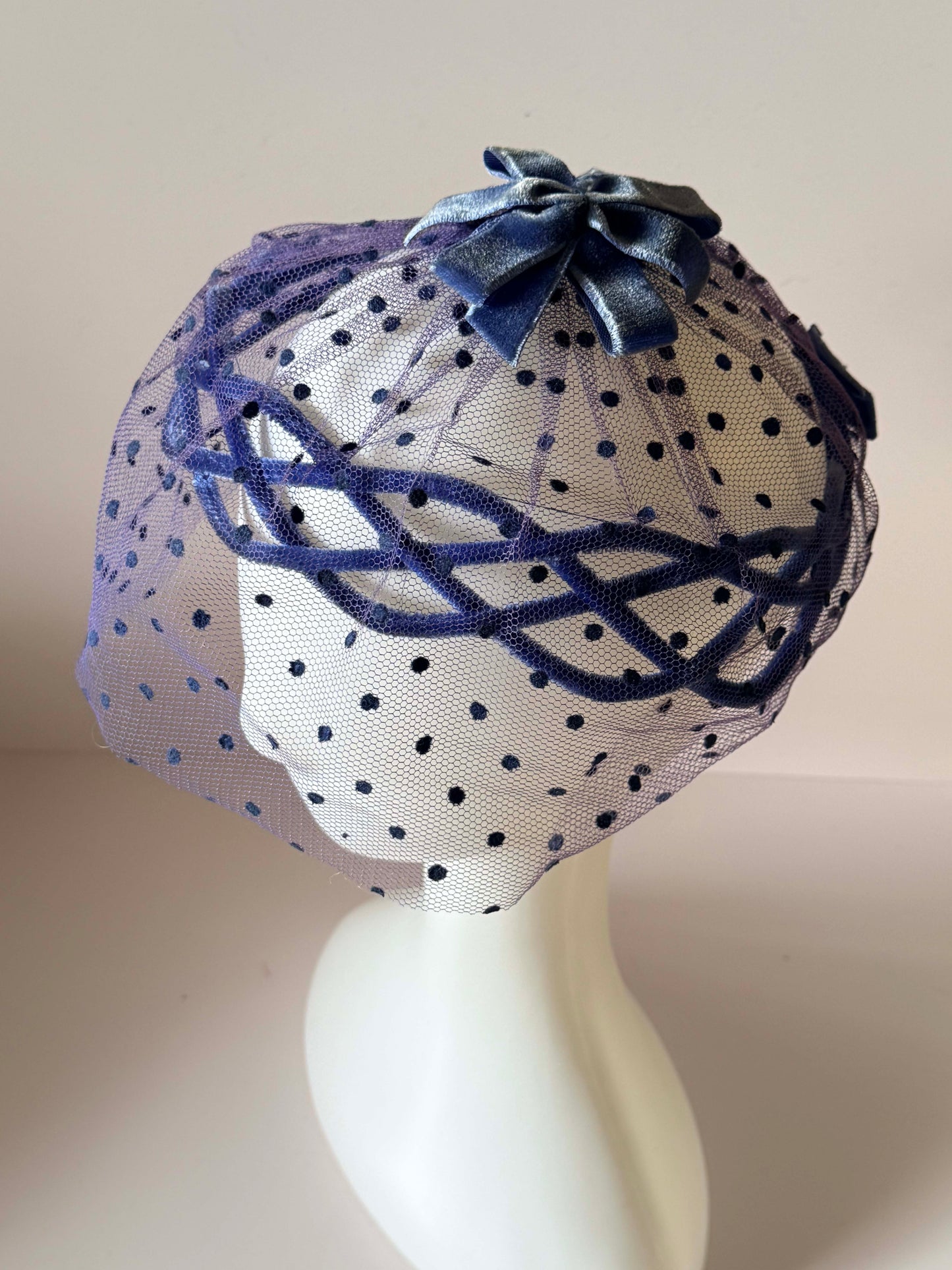 1950s Blue Velvet cake and & Polka Dot Veil Halo Hat – Elegant Mid-Century Cocktail Fascinator