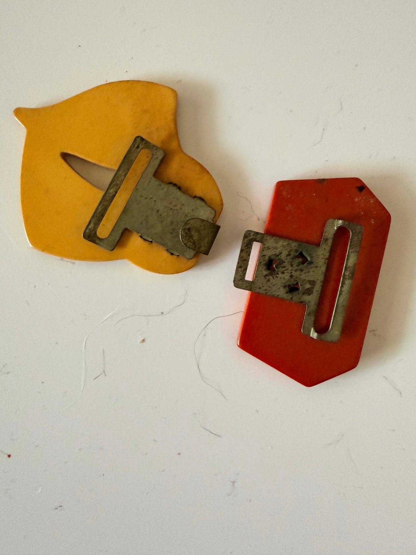 Vintage Art Deco Celluloid Belt Buckle – Asymmetrical Carved Butterscotch & Red Bakelite Style Buckle – 1930s Statement Piece