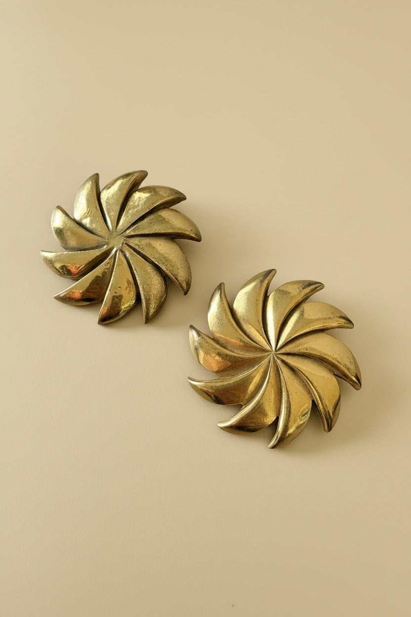 Vintage 1940s Brass Swirl Buttons Set of 2 Large Sculptural Metal Buttons Art Deco Revival Spiral Design Couture Coat Buttons
