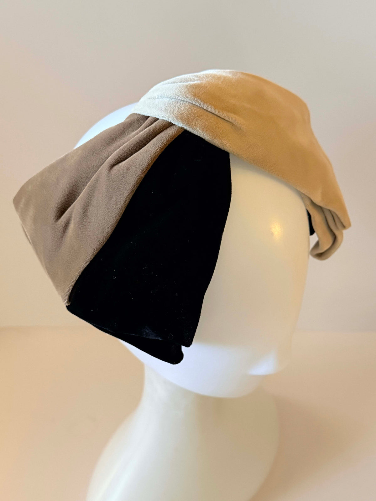 Vintage 1950s Amy New York Velvet Half Hat | Black Taupe Ivory Sculptural Cocktail Hat