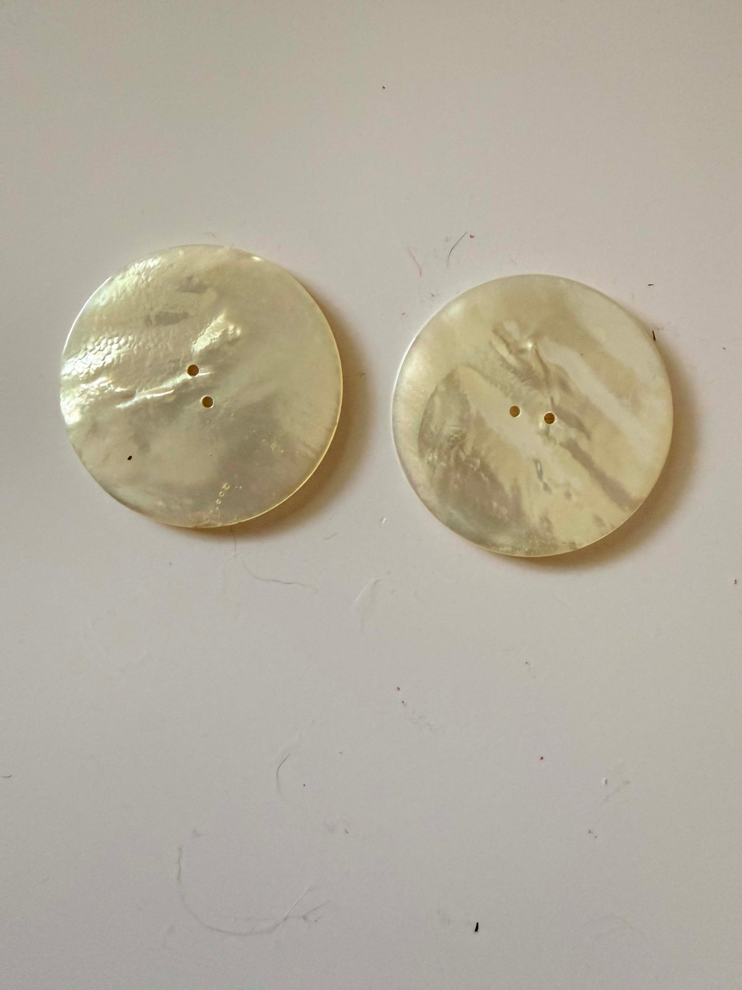 Vintage Mother of Pearl Buttons Large Cream Iridescent Carved Grid Design 2 Hole Set