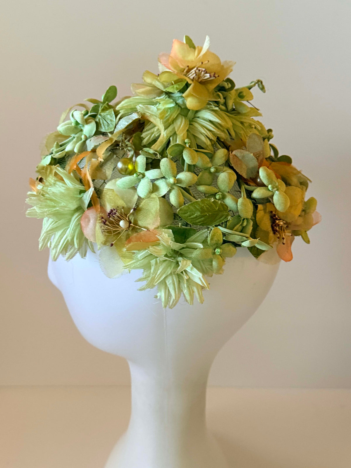 Vintage 1940s 1950s Floral Hat | Himmelhoch’s Detroit Green Flower Toque | Garden Party Hat