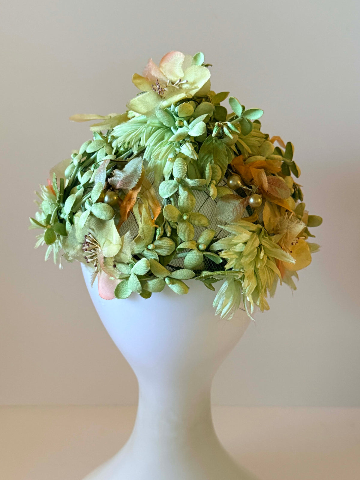 Vintage 1940s 1950s Floral Hat | Himmelhoch’s Detroit Green Flower Toque | Garden Party Hat
