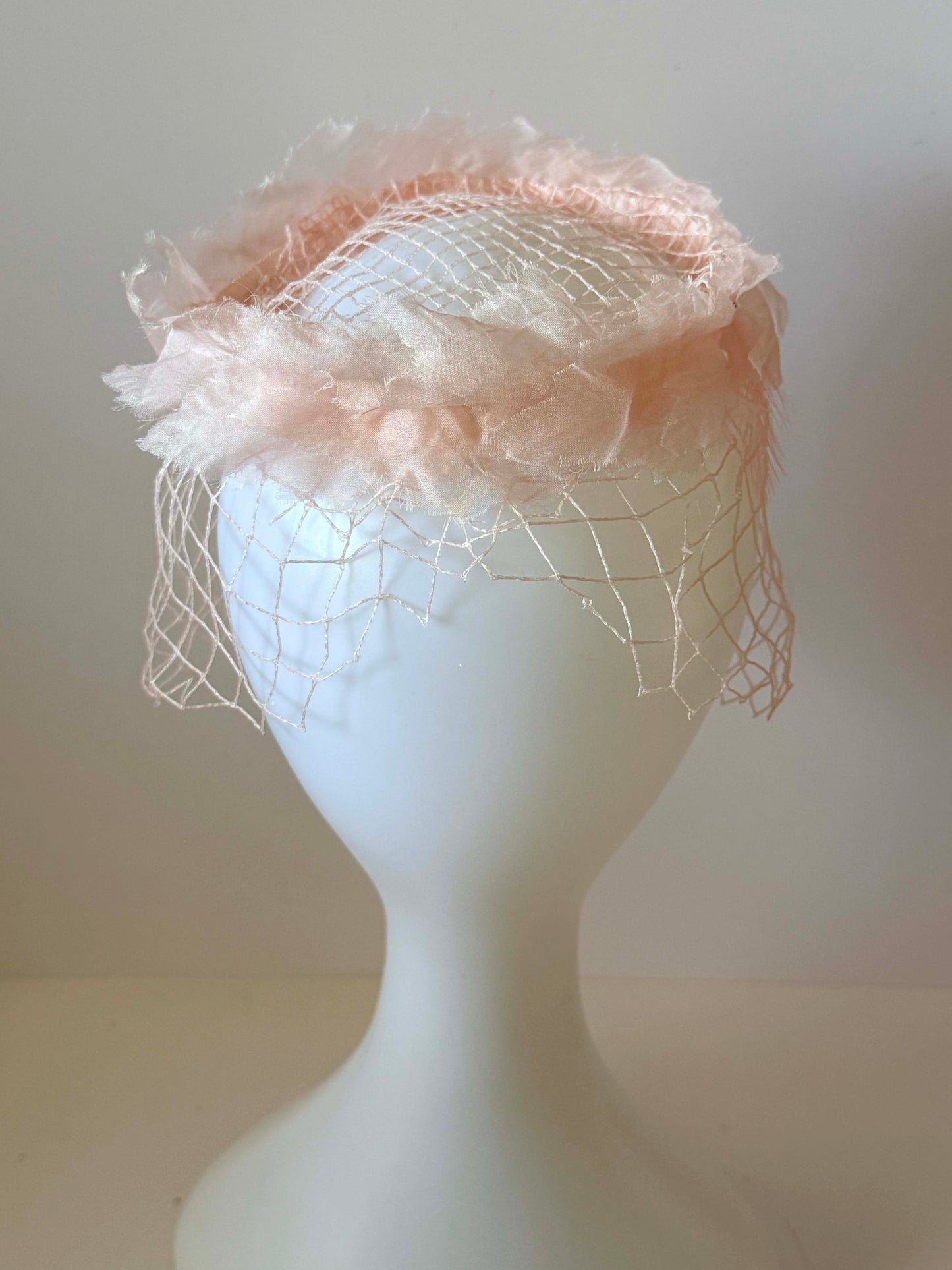 1950s Blush Pink Feather Veil Cocktail Hat Vintage Halo Fascinator Soft Netting Mid Century Bridal Headpiece