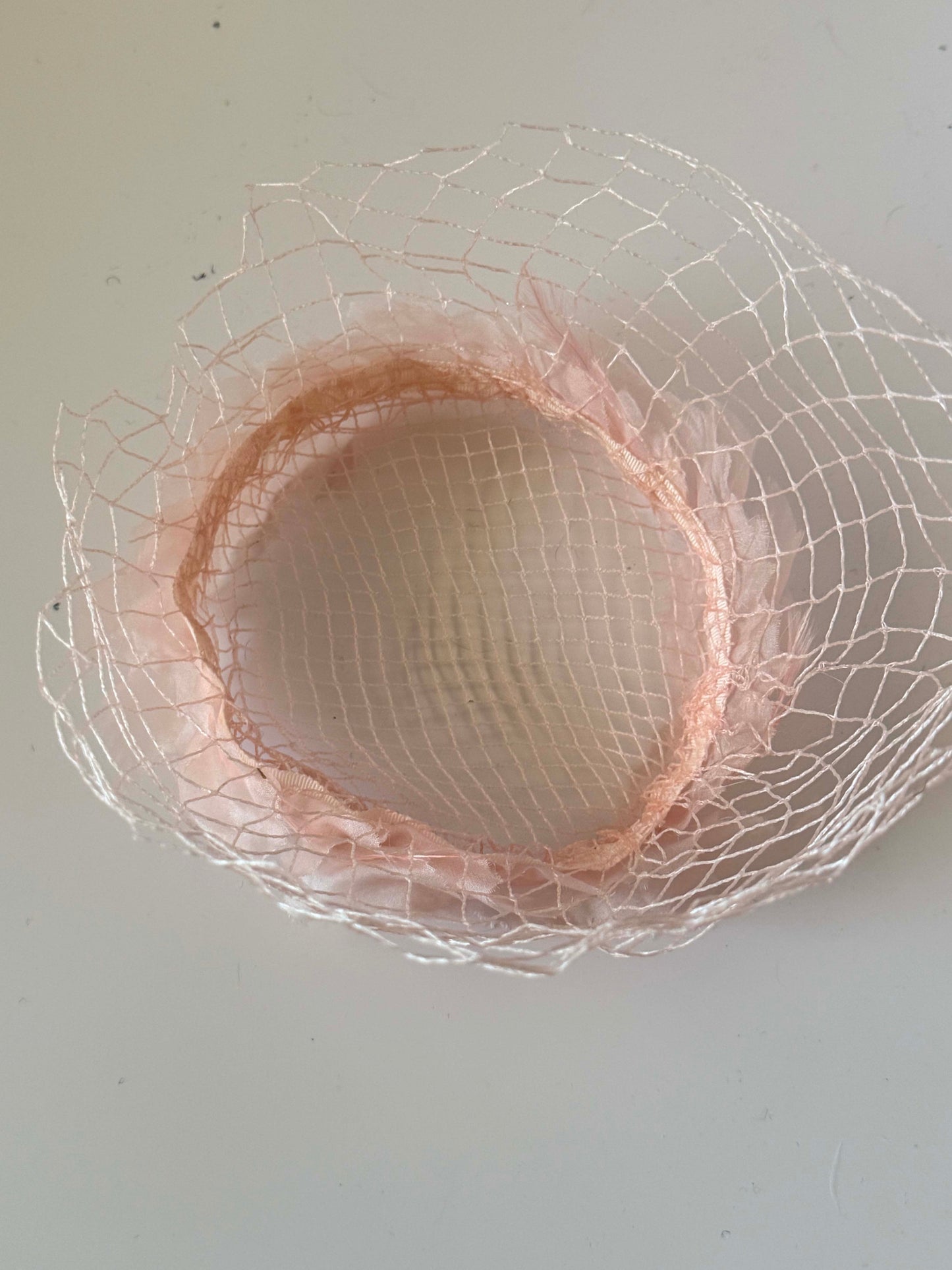 1950s Blush Pink Feather Veil Cocktail Hat Vintage Halo Fascinator Soft Netting Mid Century Bridal Headpiece