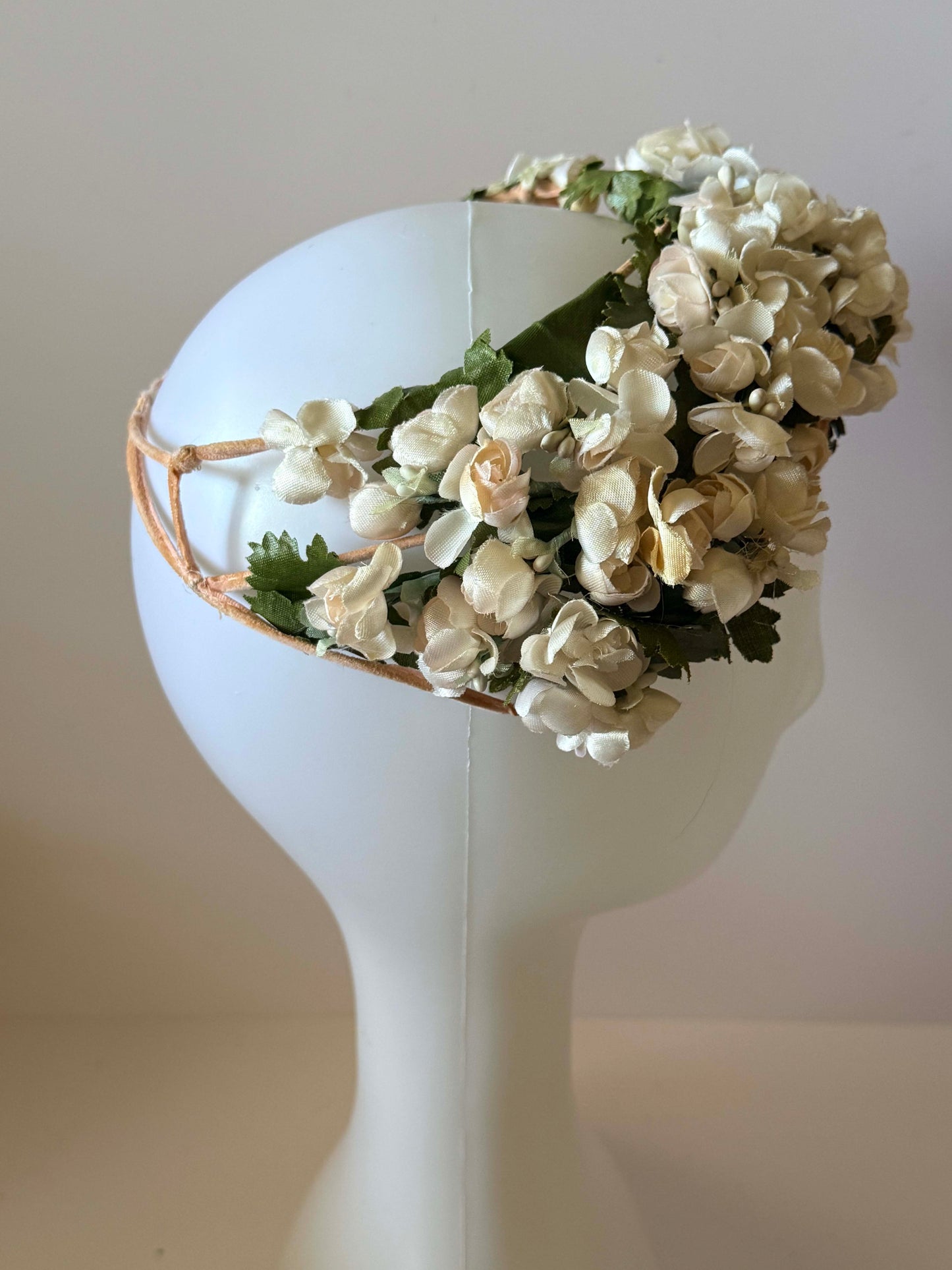 1950s Floral Crown Half Hat Ivory Rose Garland Veil Ready Vintage Bridal Headpiece Garden Wedding Halo