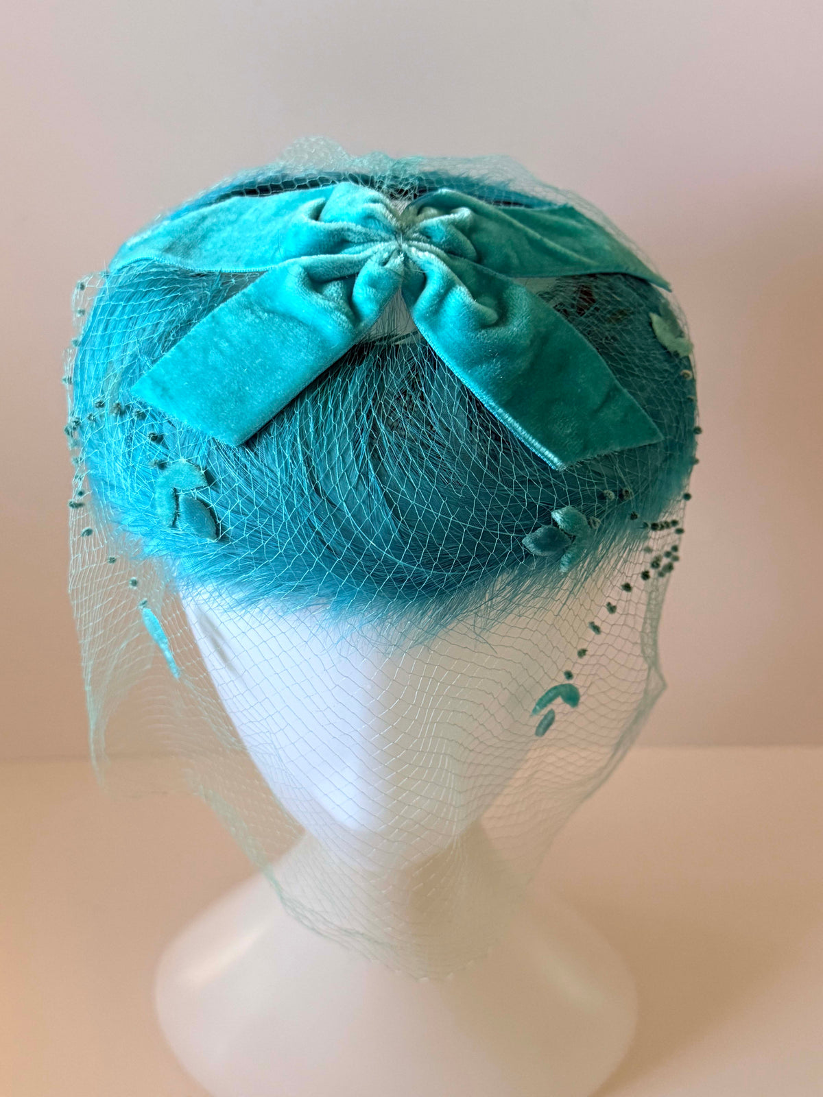 Vintage 1950s Aqua Blue Velvet Cocktail Hat with Face Veil Bow & Floral Appliqués | Mid Century Hat