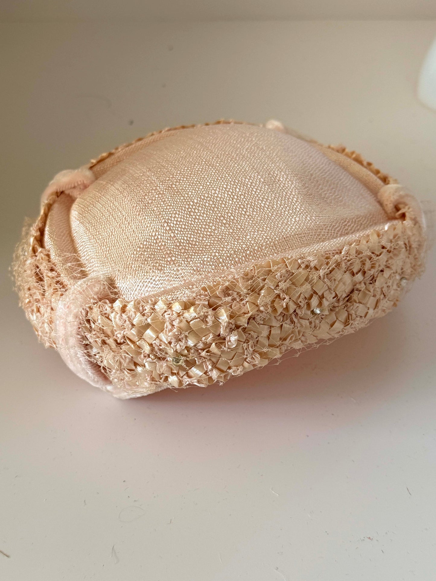 1950s Blush Pink Straw Pillbox Hat Textured Trim Veil Detail Mid Century Cocktail Hat Vintage Soft Pastel Bridal Headpiece