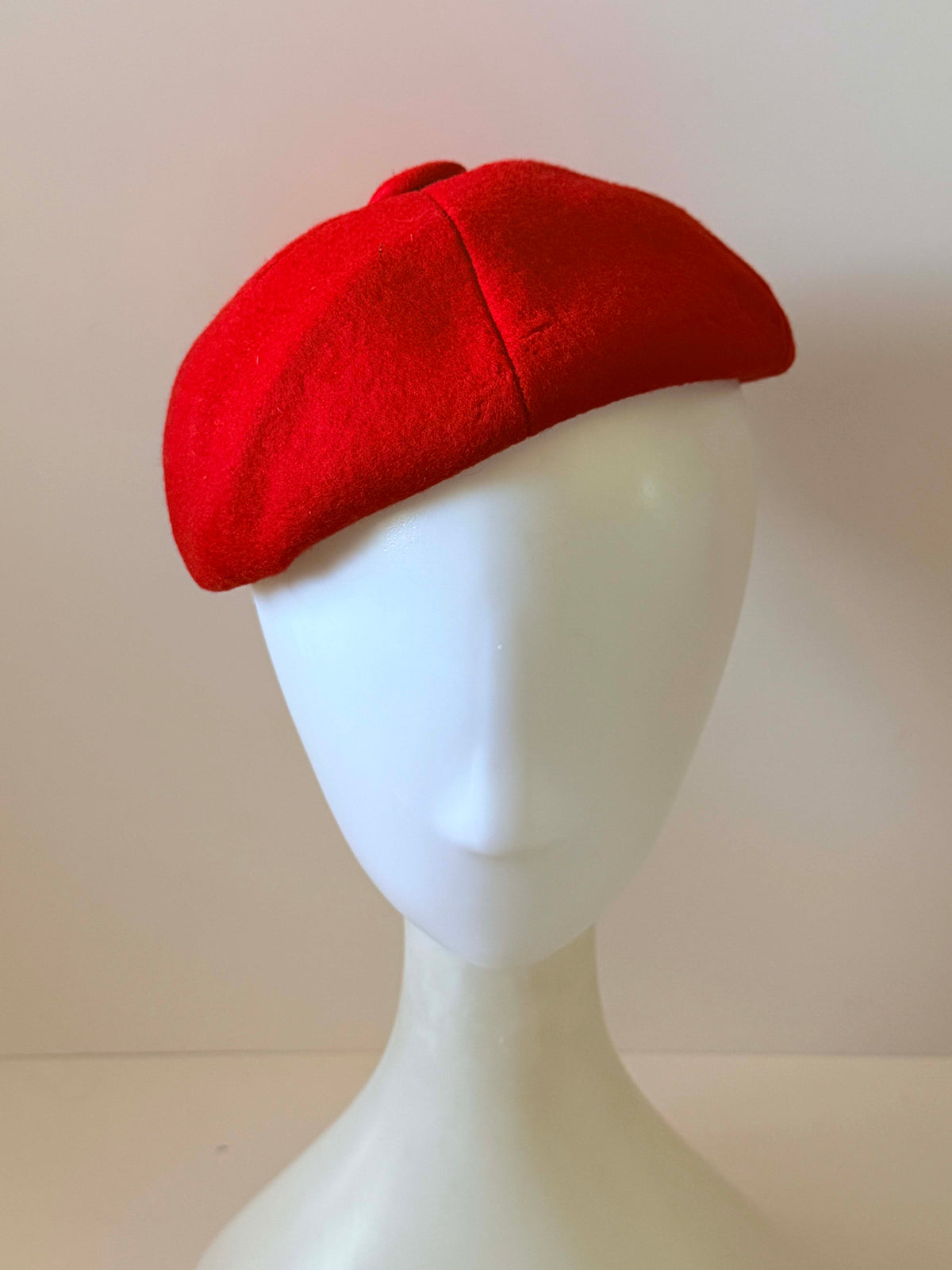 Vintage 1960s Red Wool Beret Hat | Paneled Mod Hat with Covered Button | Mid Century Women's Hat