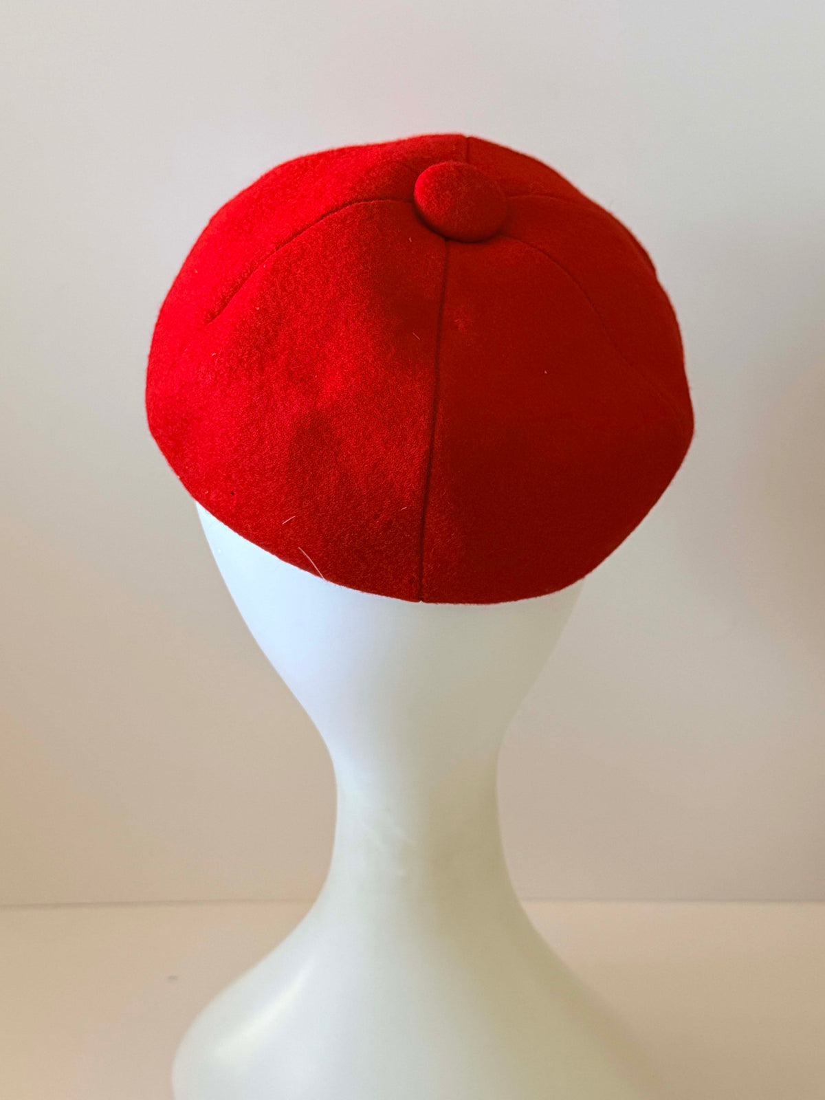 Vintage 1960s Red Wool Beret Hat | Paneled Mod Hat with Covered Button | Mid Century Women's Hat