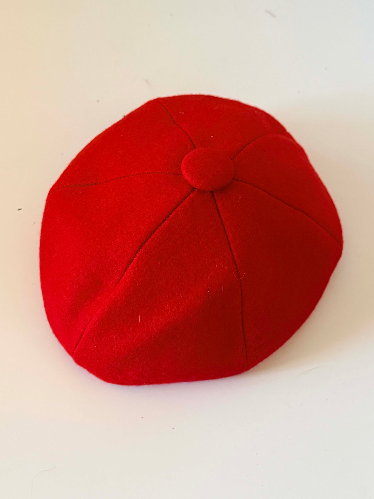 Vintage 1960s Red Wool Beret Hat | Paneled Mod Hat with Covered Button | Mid Century Women's Hat