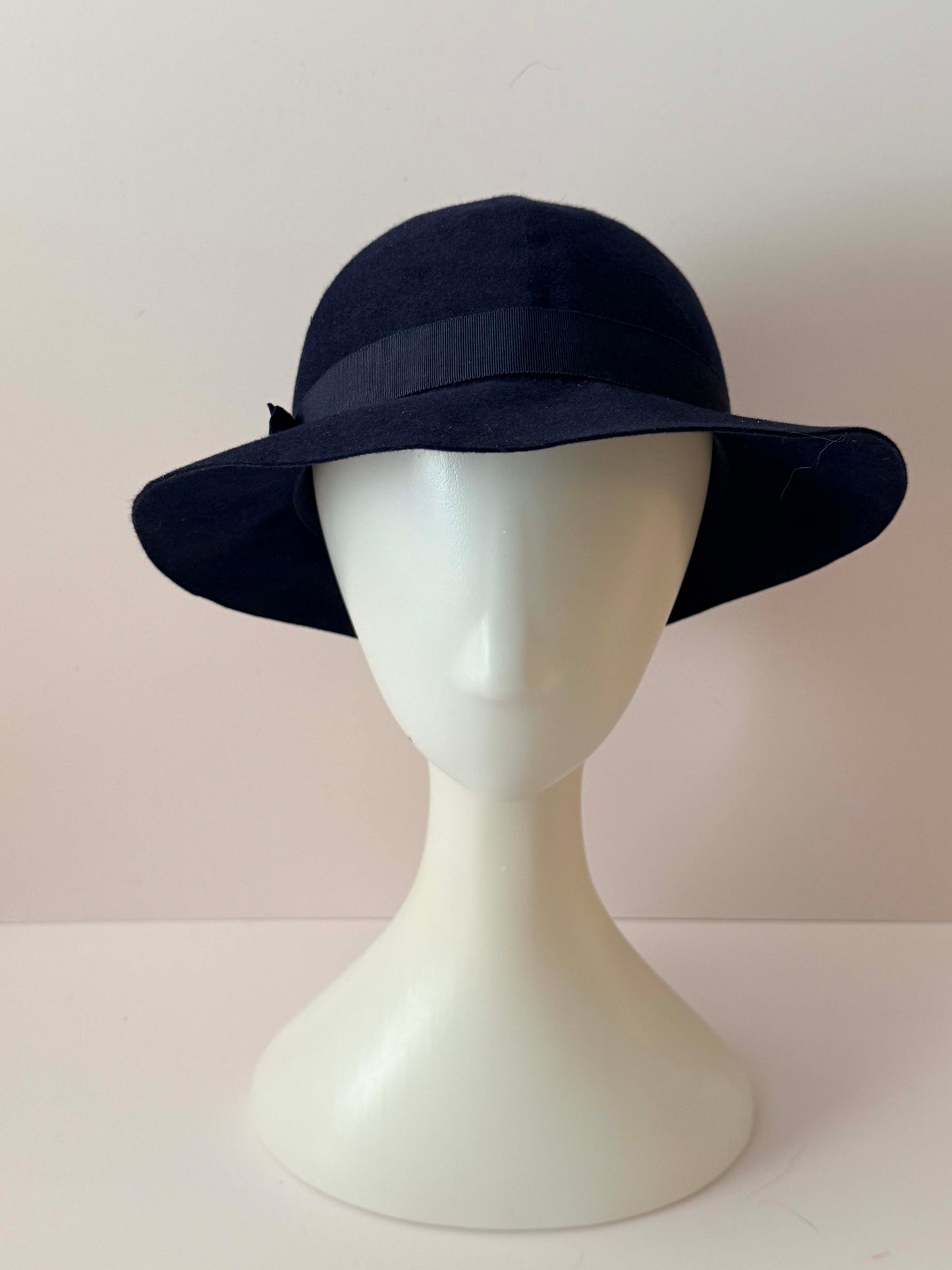 Vintage 1950s Navy Wool Felt Wide Brim Hat / Classic Minimalist Mid-Century Ha