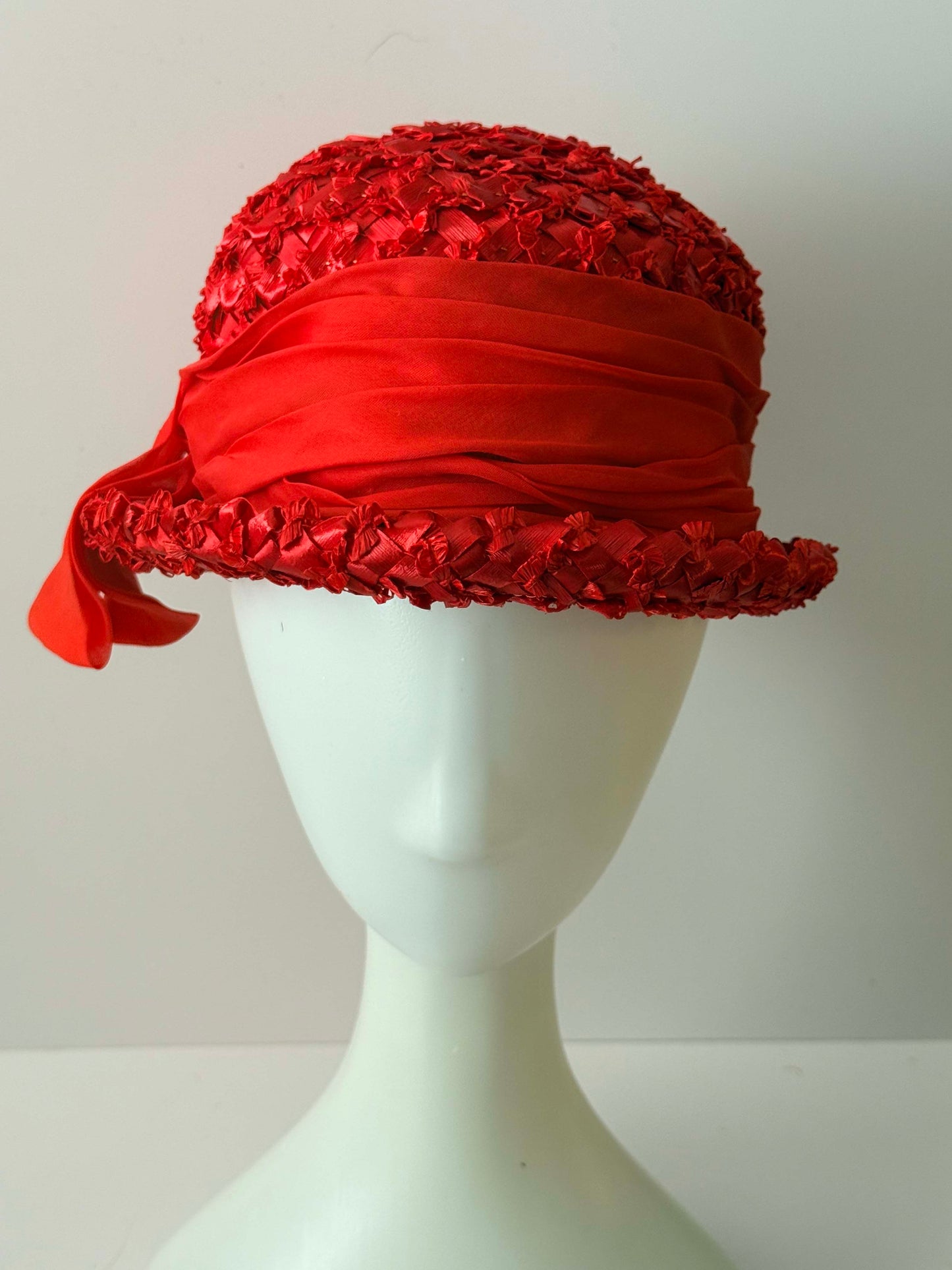 1960s Red Raffia Cloche Hat Vintage Textured Straw Bucket Hat Satin Ribbon Detail Bright Statement Hat Garden Party