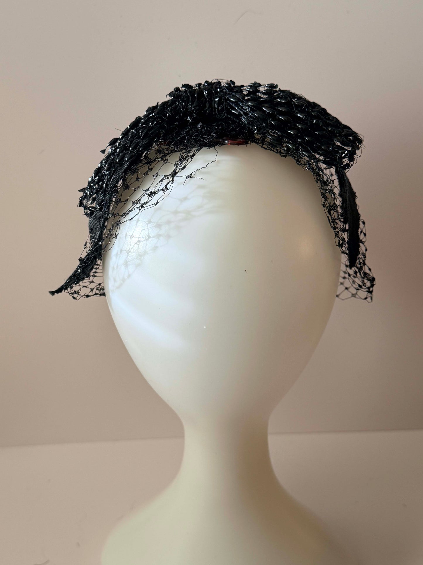 1940s Black Veil Fascinator Vintage Net Hat - Pillbox Topper Veil Headpiece Sculptural Bow Accent Classic Mourning Veil Hat
