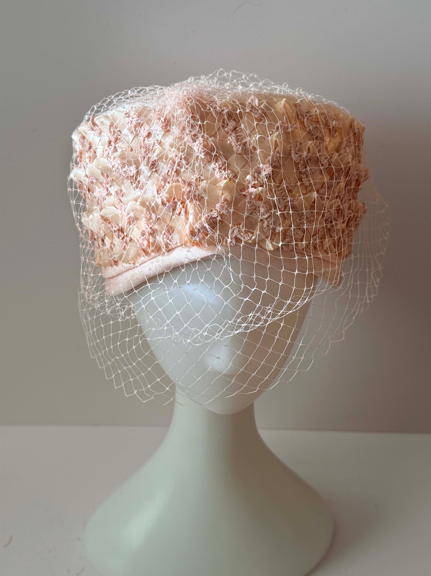 1950s Blush Pink Veiled Cocktail Hat Ribbon Trim Mid Century Half Hat Vintage Bridal Pillbox Soft Netting Headpiece
