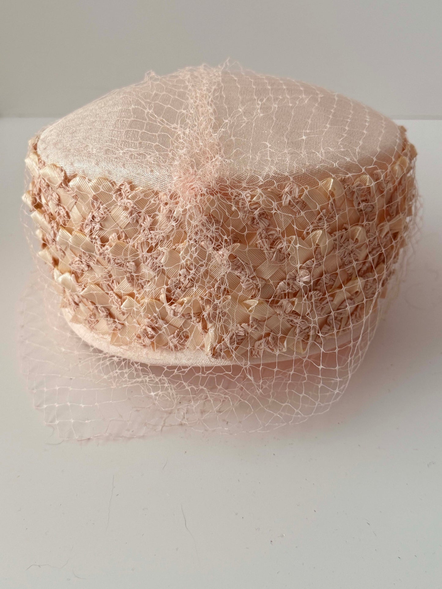 1950s Blush Pink Veiled Cocktail Hat Ribbon Trim Mid Century Half Hat Vintage Bridal Pillbox Soft Netting Headpiece