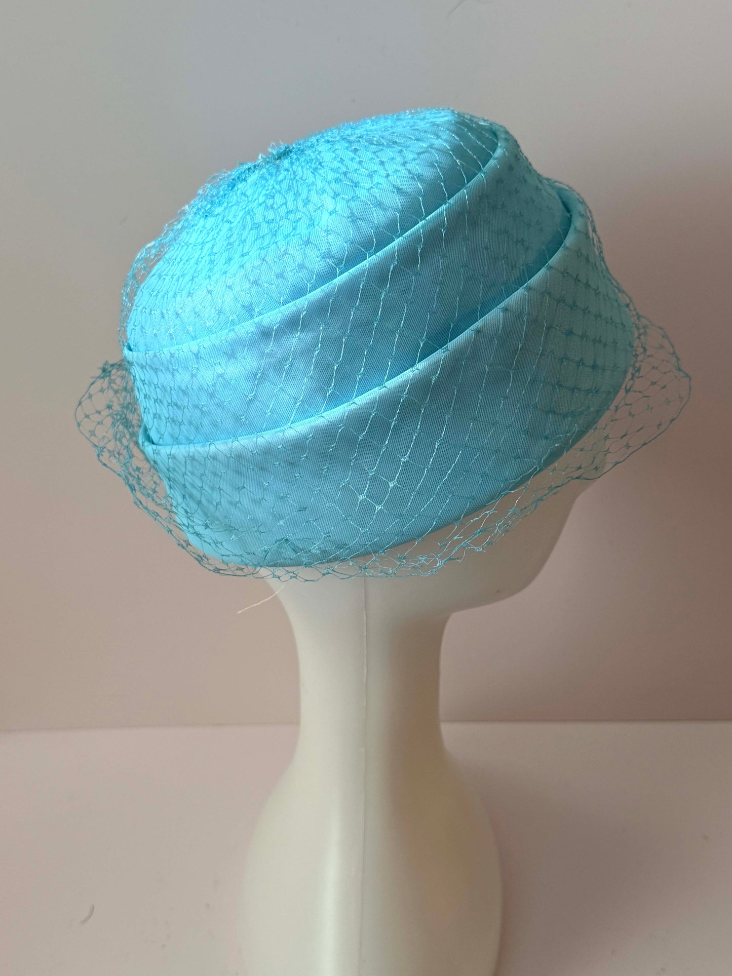 1950s Aqua Blue Veiled Pillbox Hat Mid Century Cocktail Hat Structured Crown Vintage Bridal Something Blue Headpiece