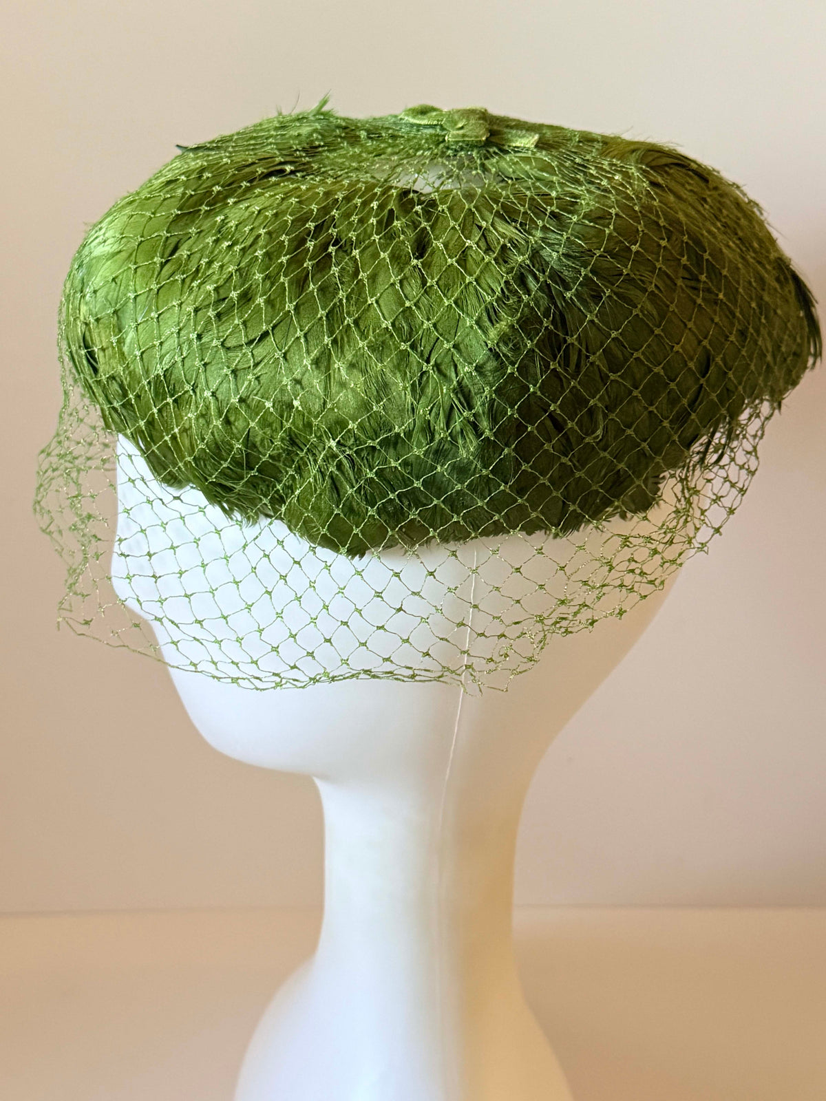 Vintage 1950s Olive Green Feather Pillbox Hat with Birdcage Veil | Mid Century Women's Cocktail Hat Bridal Millinery