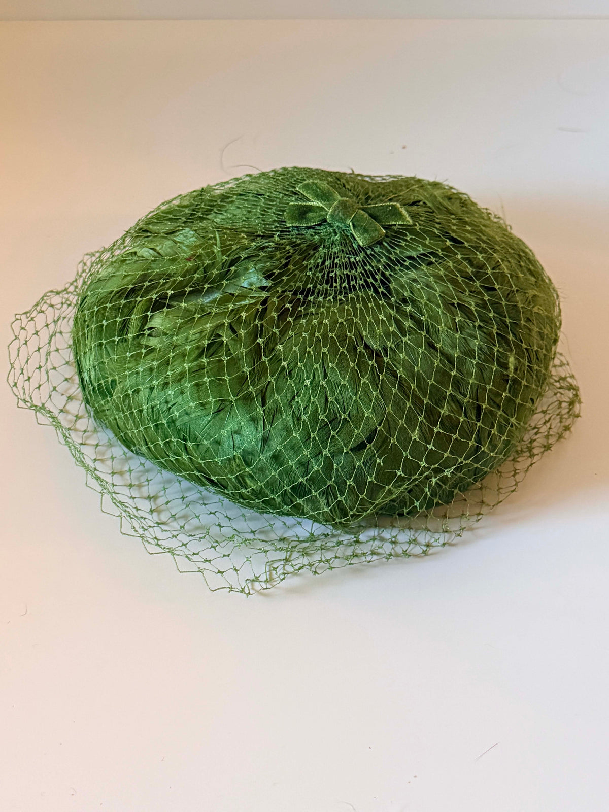Vintage 1950s Olive Green Feather Pillbox Hat with Birdcage Veil | Mid Century Women's Cocktail Hat Bridal Millinery