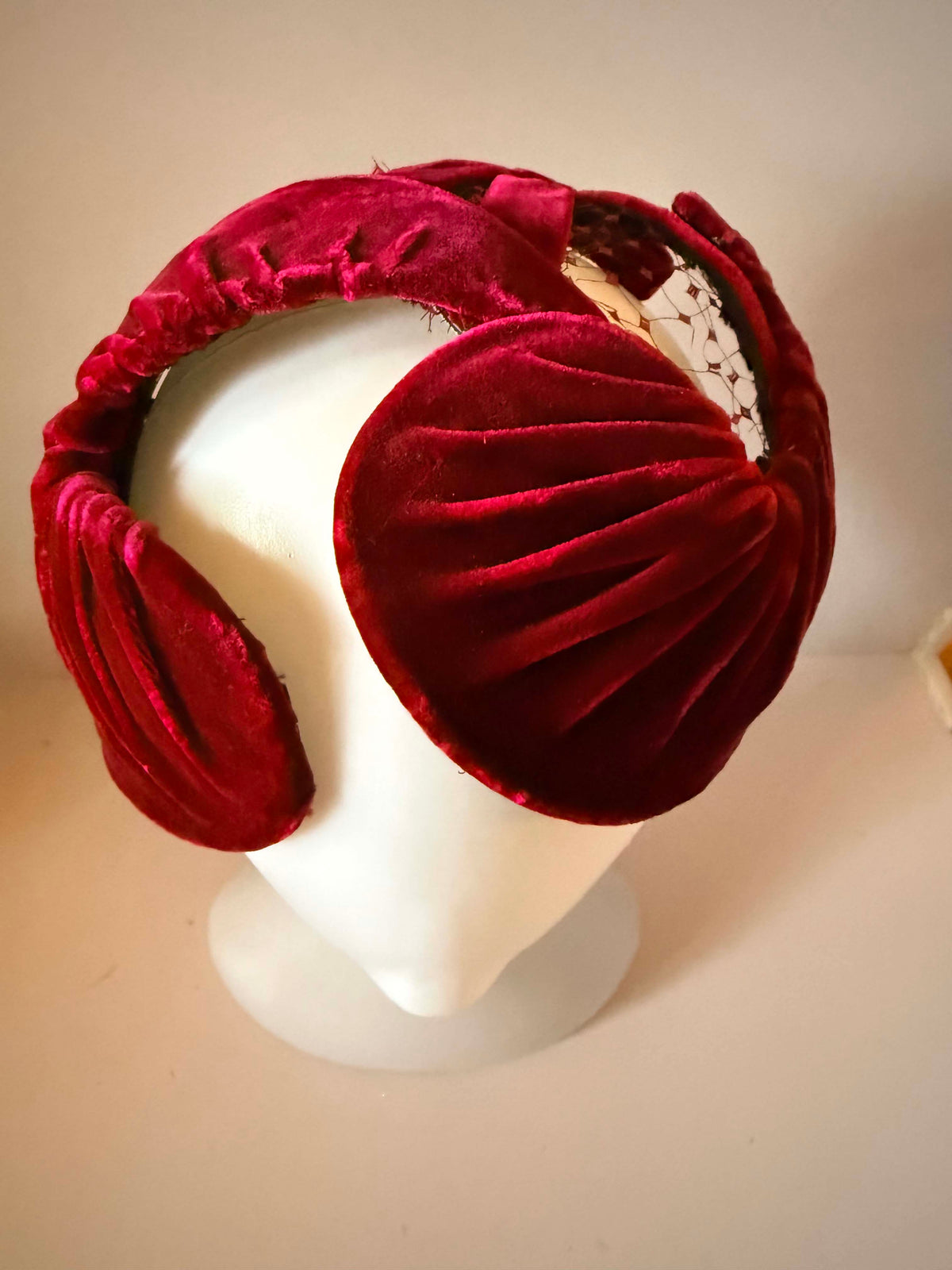 Vintage 1940s Walters Burgundy Velvet Holiday Hat Open Crown Sculptural Half Hat Fascinator