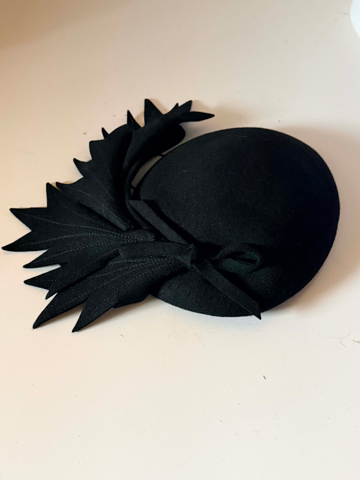 Vintage 1940s Black Wool Felt Tilt Hat Partridge Exclusive Sculptural Leaf Fascinator Mid Century Designer Millinery