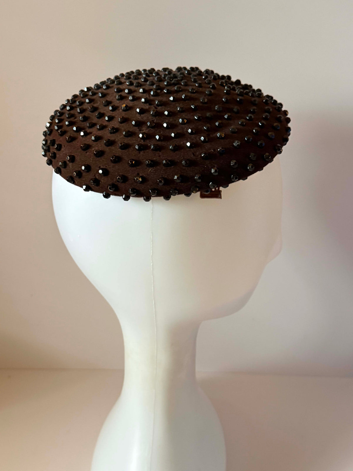 Vintage 1950s Brown Felt Percher Hat Shye Black Jet Beaded Cocktail Hat Harzfelds Kansas City Mid Century Millinery