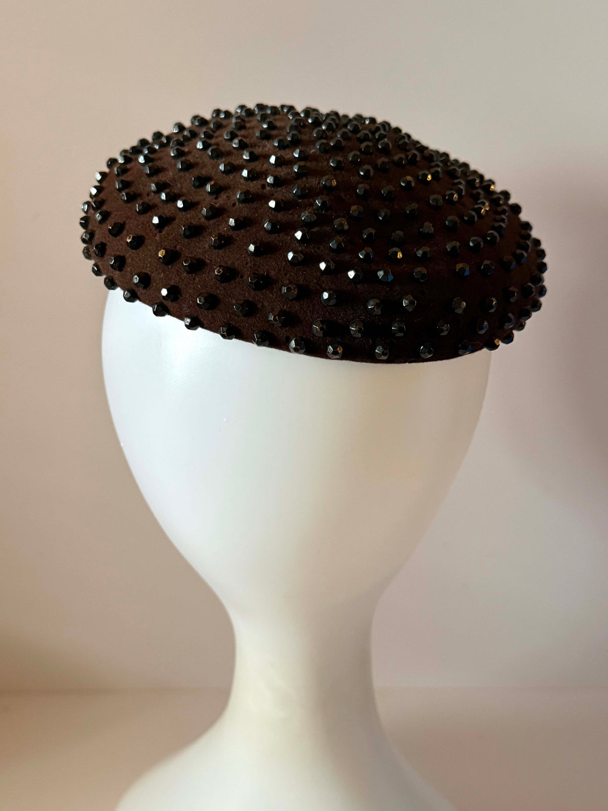 Vintage 1950s Brown Felt Percher Hat Shye Black Jet Beaded Cocktail Hat Harzfelds Kansas City Mid Century Millinery