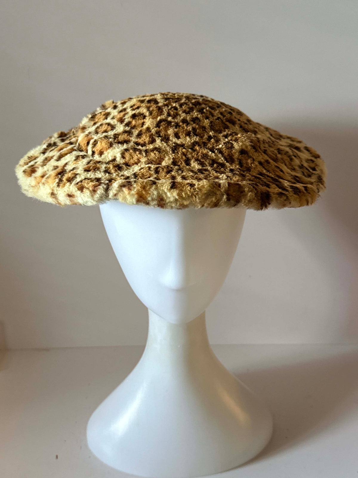 Vintage 1950s Leopard Print Faux Fur Hat | Wide Brimmed Picture Hat | Rockabilly Animal Print Millinery | Retro Winter Fashion