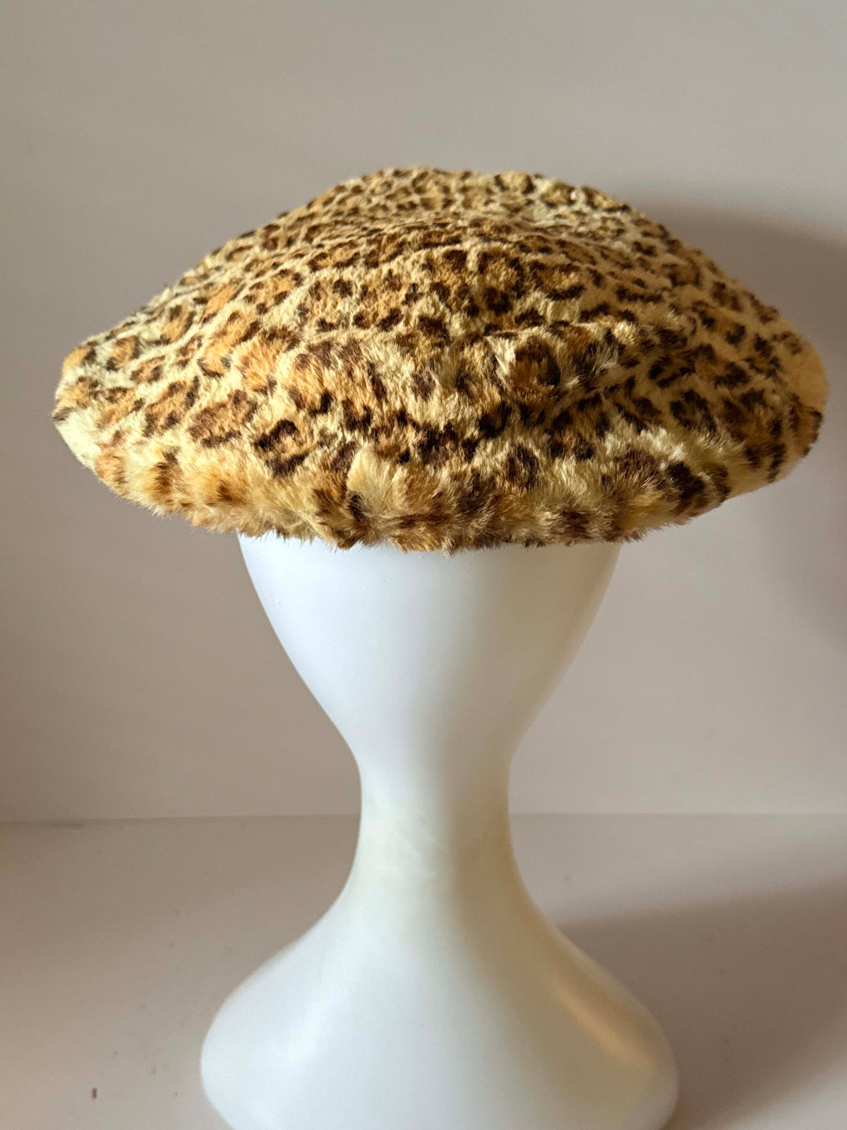 Vintage 1950s Leopard Print Faux Fur Hat | Wide Brimmed Picture Hat | Rockabilly Animal Print Millinery | Retro Winter Fashion