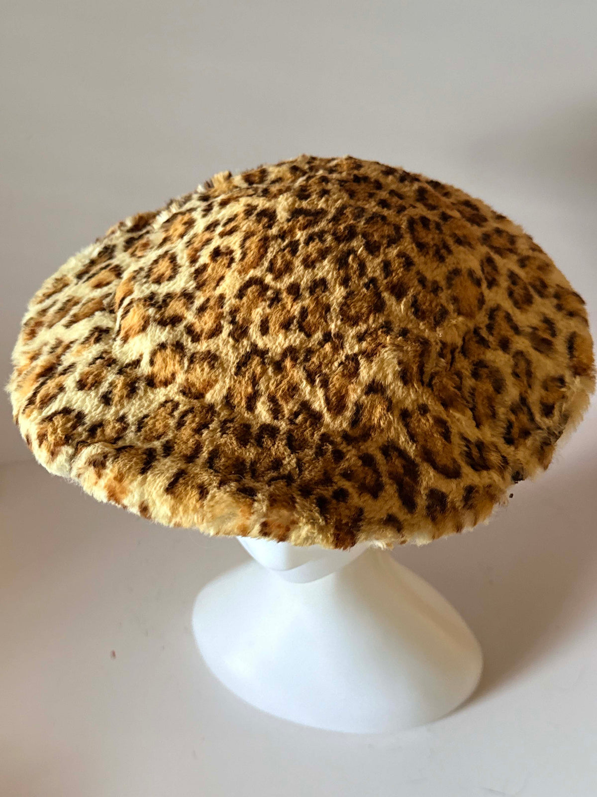 Vintage 1950s Leopard Print Faux Fur Hat | Wide Brimmed Picture Hat | Rockabilly Animal Print Millinery | Retro Winter Fashion