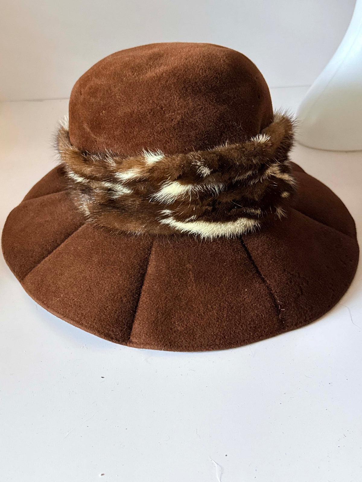 Vintage Lilly Daché Brown Velour Hat | 1960s Wide Brim Picture Hat | Spotted Fur Trim | Dachette's Designer Millinery
