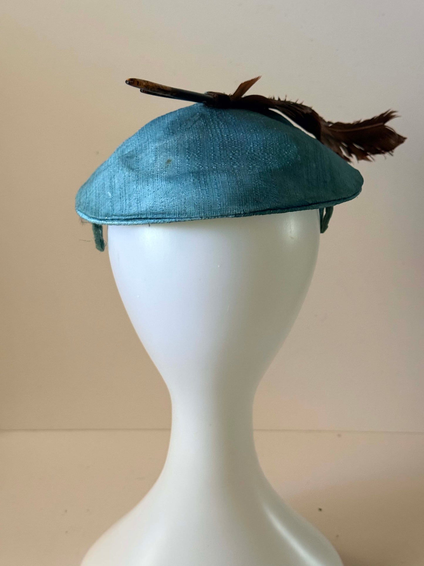 1950s Turquoise Blue Tilt Hat | Feather Accent Fascinator | Vintage Mid Century Cocktail Millinery