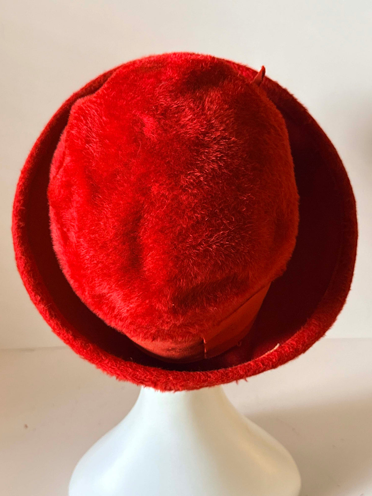 Vintage 1960s Red Plush Hat | Mod Brimmed Cloche Style | Pearl & Gold Tassel Accent | Retro Winter Fashion