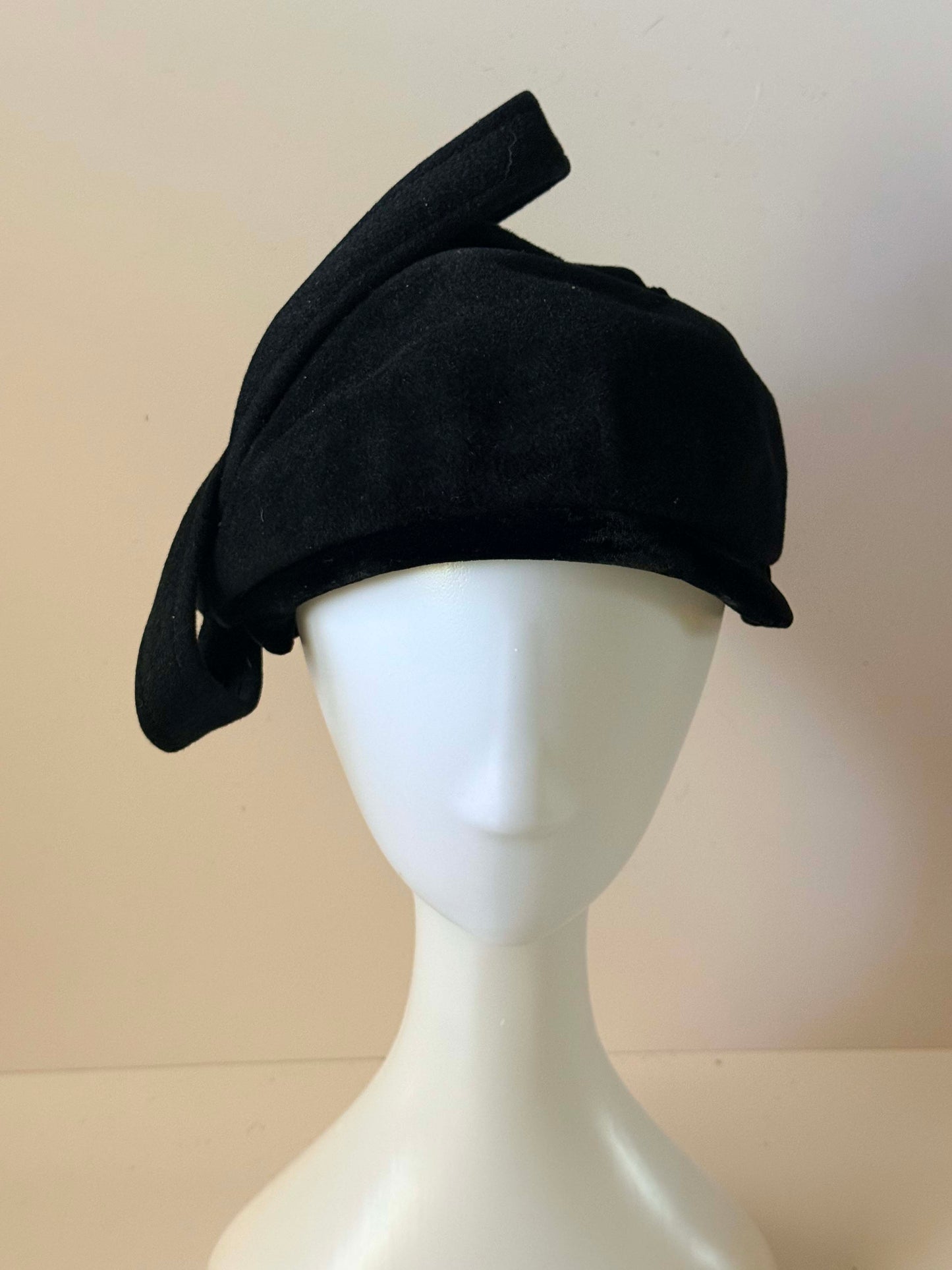 1950s Jack McConnell Black Wool Sculptural Hat | Avant Garde Cocktail Hat | Vintage Designer Millinery