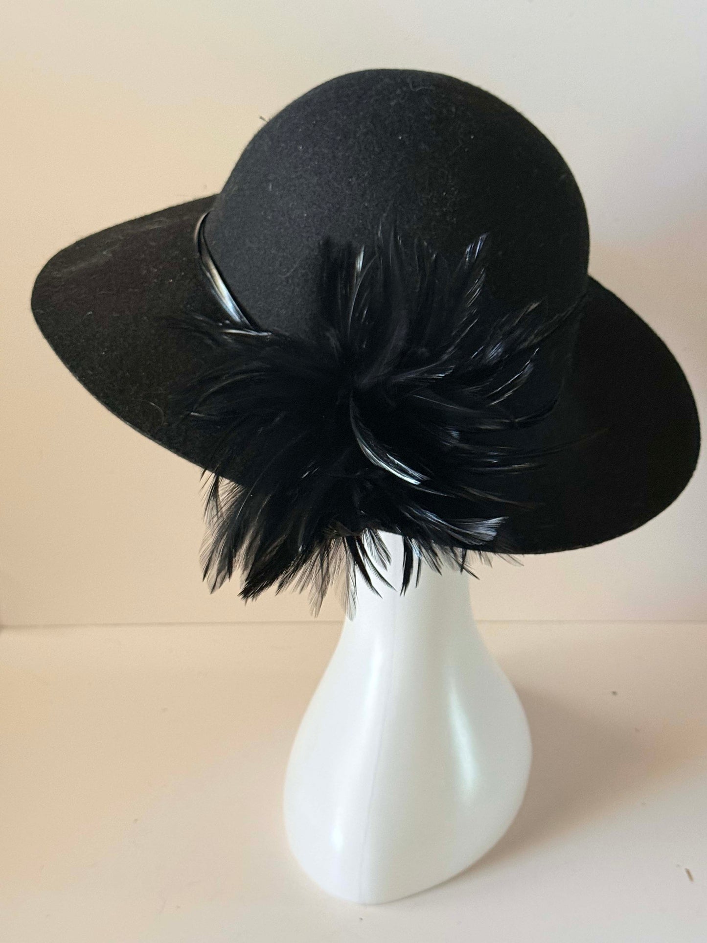 Vintage 1960s Black Wool Felt Wide Brim Hat | Feather Trim Cocktail Hat | Elegant Mod Derby Hat