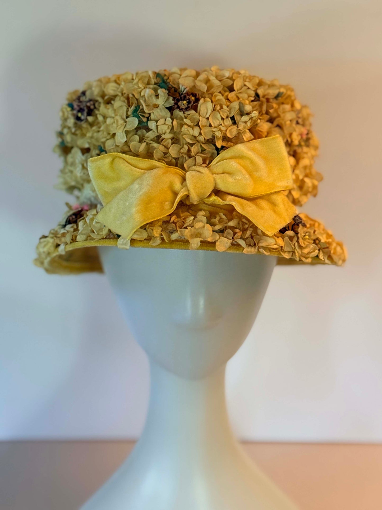 Vintage Yellow Floral Hat | Kudell’s Inc Floral Bucket Hat | 1950s Yellow Blossom Garden Party Hat