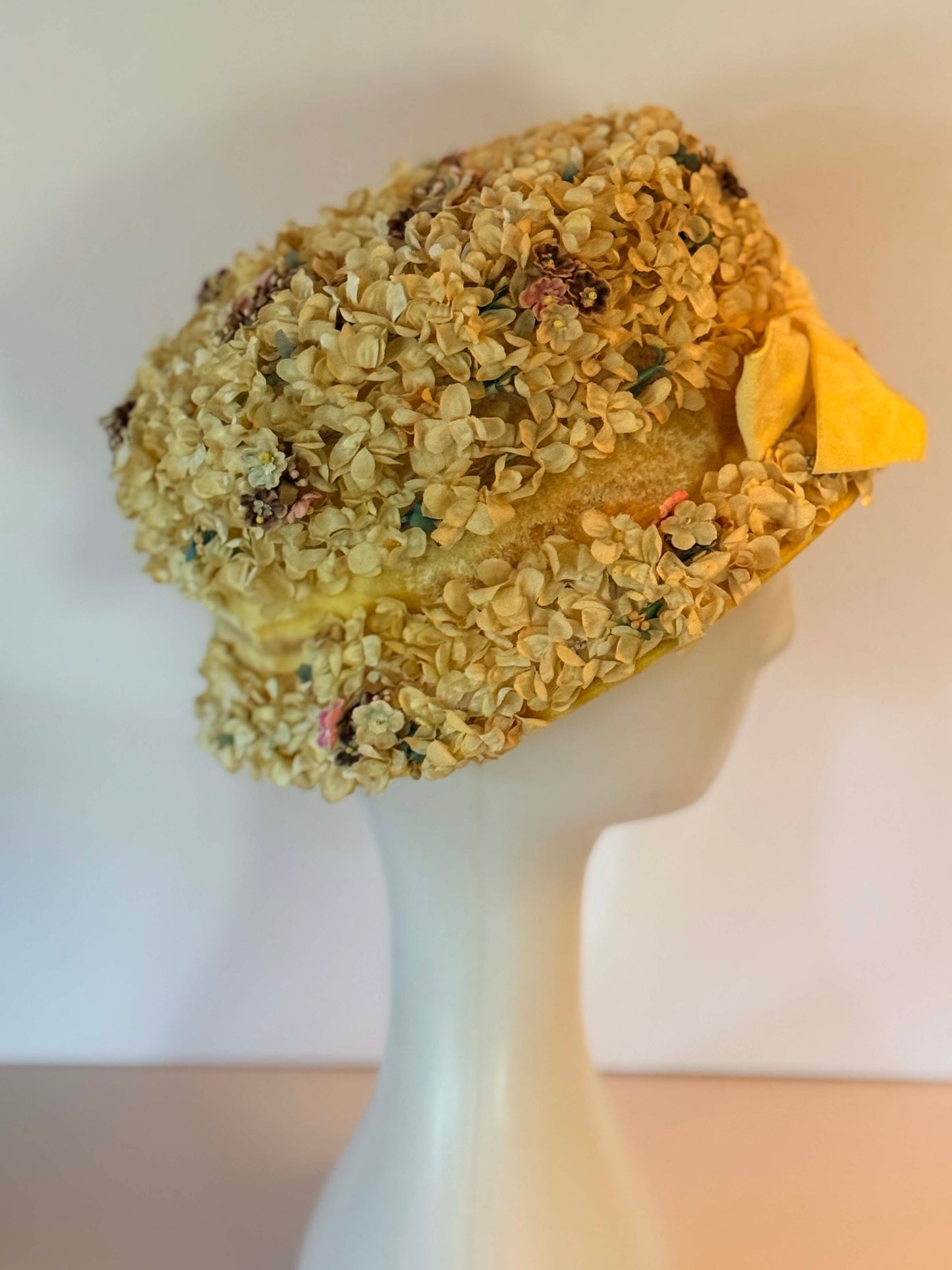 Vintage Yellow Floral Hat | Kudell’s Inc Floral Bucket Hat | 1950s Yellow Blossom Garden Party Hat