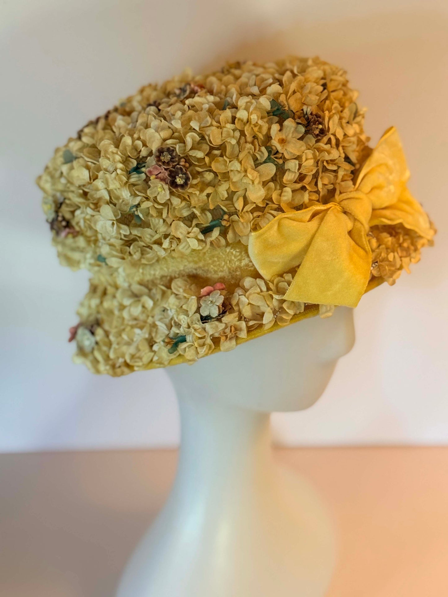 Vintage Yellow Floral Hat | Kudell’s Inc Floral Bucket Hat | 1950s Yellow Blossom Garden Party Hat