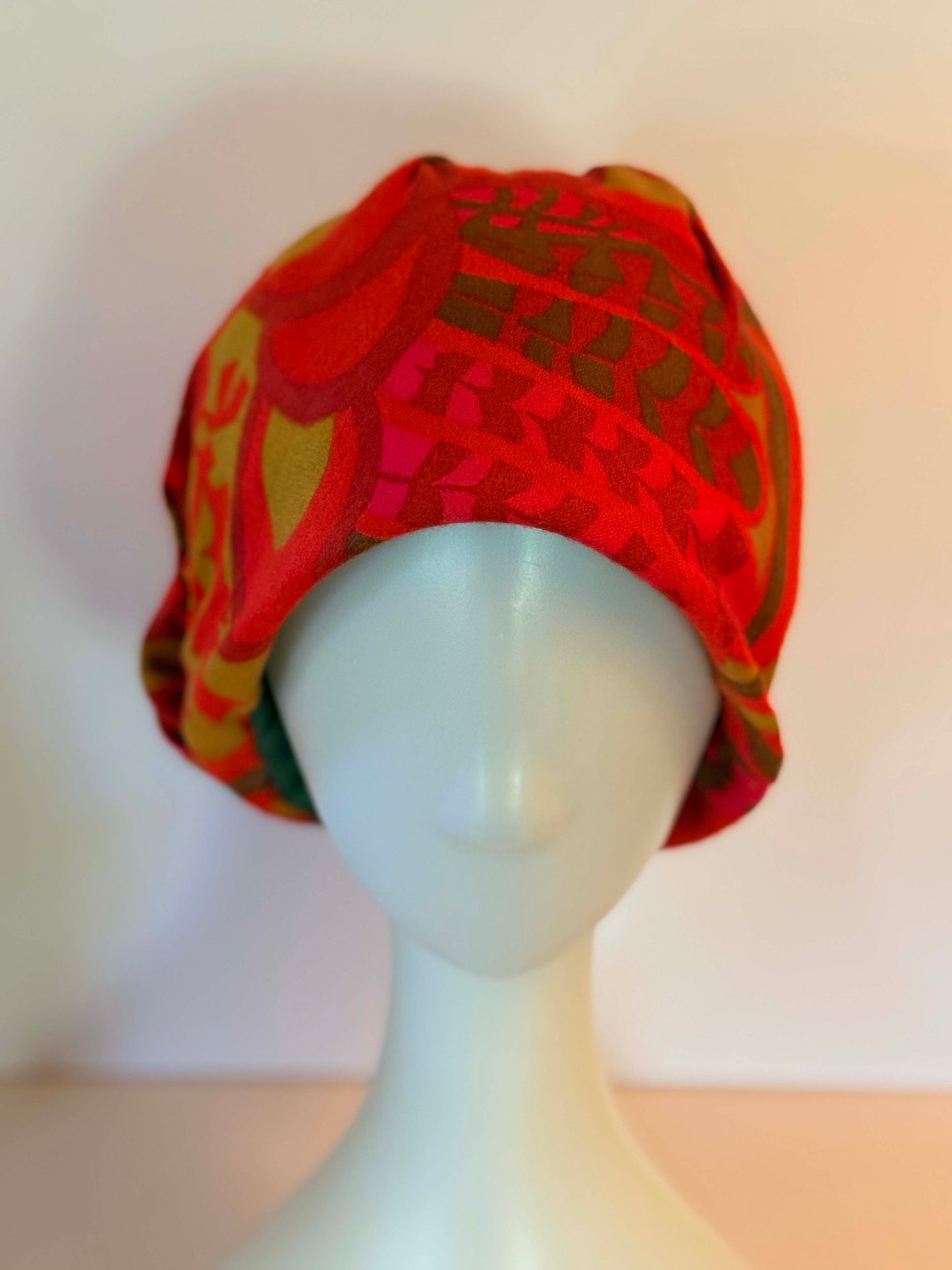 Vintage 1960s Psychedelic Mod Turban Hat | Bold Pink Orange Abstract Print Hat | Retro Statement Cocktail Cap