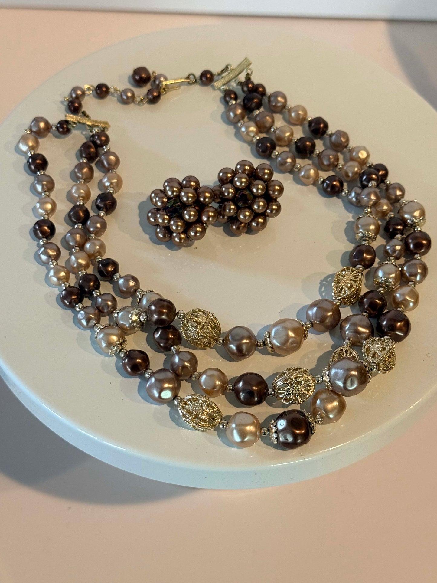 Vintage Brown Pearl Necklace and Earrings Set, Triple Strand Pearl Demi Parure, Mocha Champagne Pearl Jewelry, Mid Century Statement Necklace
