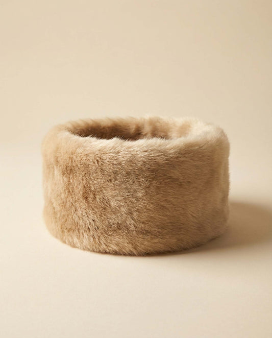 1950s - 1960s Cream Camel Faux Fur Hat – Vintage Mid Century Winter Faux Fur Pillbox