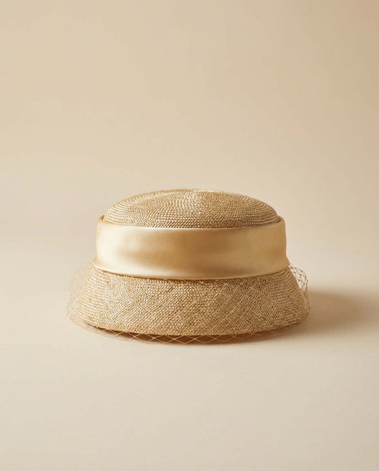 Vintage 1950s Eadi - Lazarus Columbus Ivory Straw Pillbox Hat – Satin Band with Birdcage Veil & Ribbon Tails