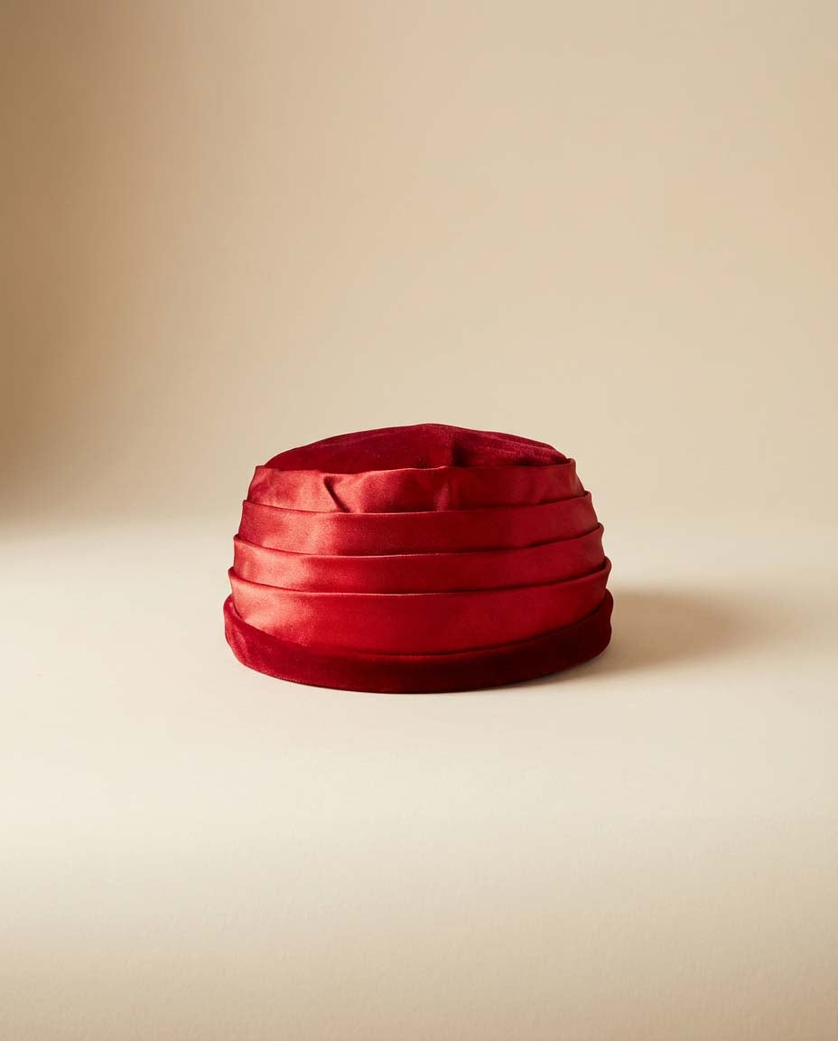 Vintage Red Velvet and Satin Hat – 1950s UnStructured Cloche Hat with Pleated Band