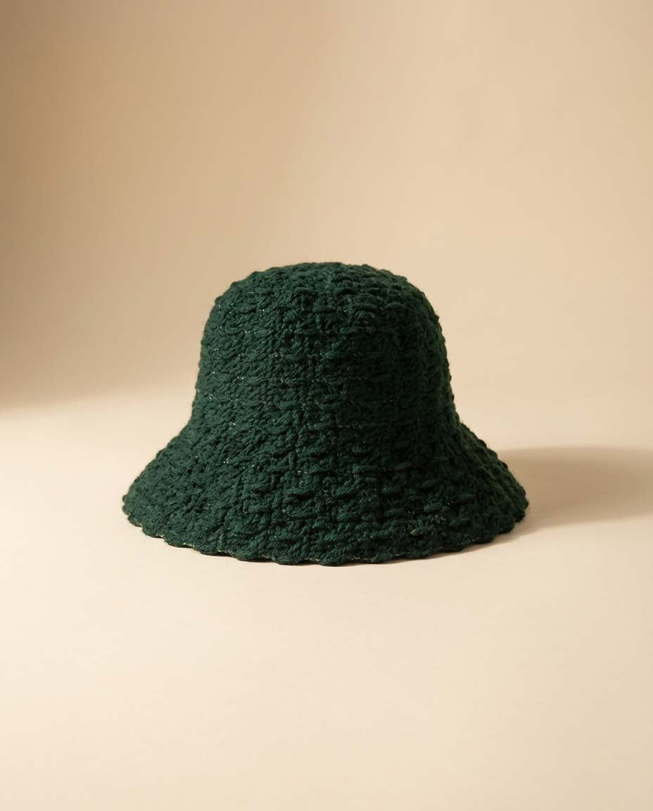 Vintage Forest Green Knit Bucket Hat – 1970s Soft Crochet Cloche Style with Wide Brim