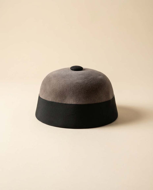 Vintage 1950s Betmar Gray Felt Pillbox Hat Black Grosgrain Band Classic Mid Century Cocktail Hat Minimalist Millinery