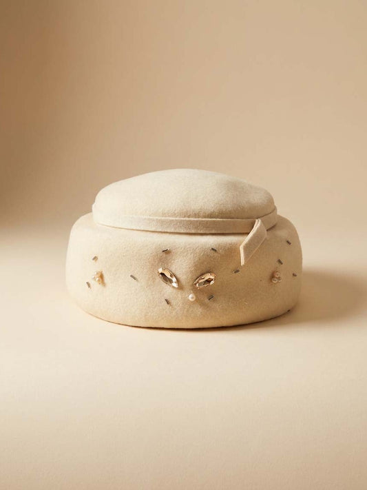 1950s Maxine Hats Ivory Wool Pillbox – Rhinestone & Pearl Embellished Hat – Mid-Century Designer Millinery