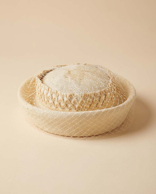 Vintage 1950s Ivory Straw Veiled Pillbox Hat Sculptural Crown Mid Century Bridal Cocktail Hat Elegant Wedding Millinery