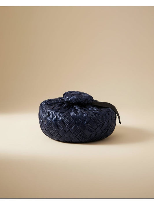 1950s William New York Navy Blue Woven Hat – Sculptural Raffia Pillbox with Grosgrain Bow