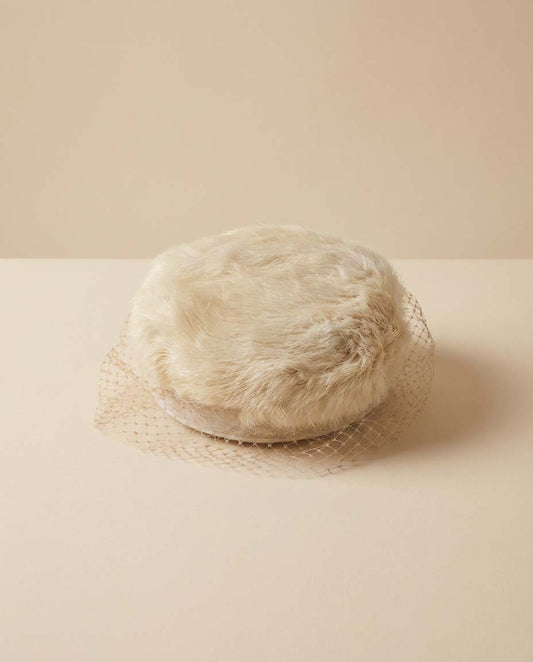 Vintage 1950s Ivory Fur Pillbox Hat with Veil – Classic Bridal Winter Hat Soft Mink Fur Style Elegant Mid Century Millinery